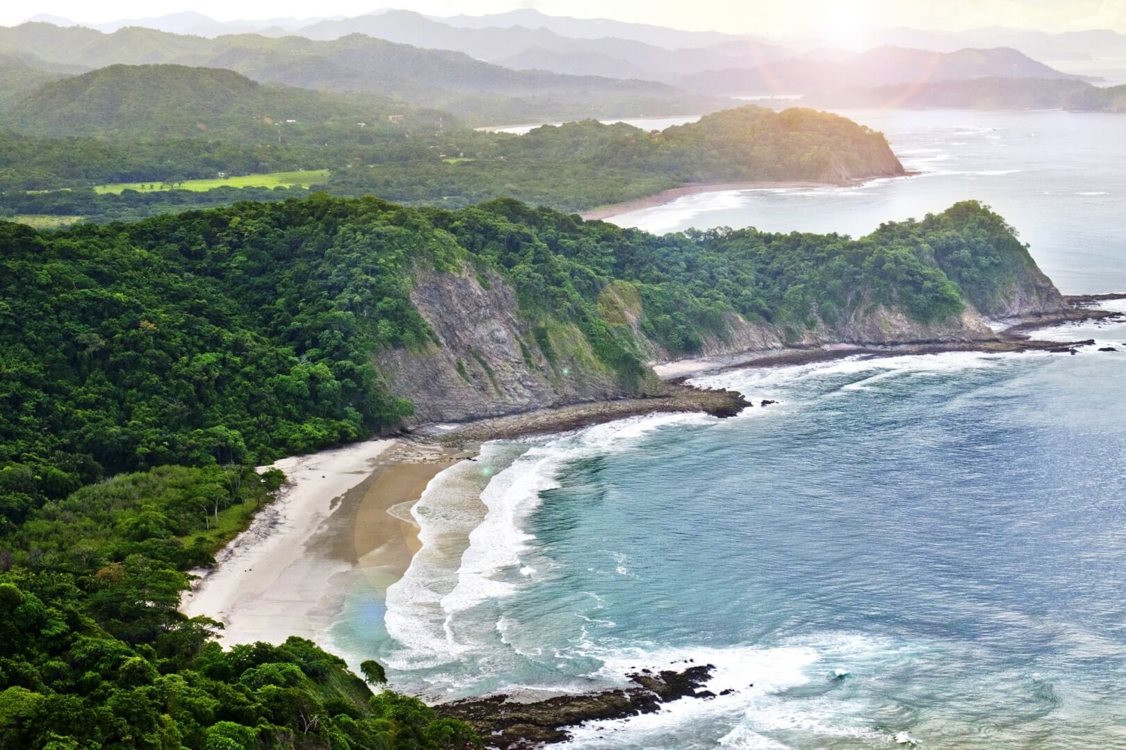 LUXURY VILLAS AND ESTATES FOR SALE ON THE COASTS OF THE PACIFIC OCEAN